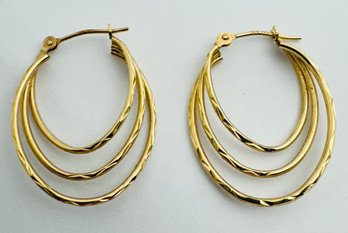 PRETTY 14K GOLD ETCHED TRIPLE HOOP THIN EARRINGS