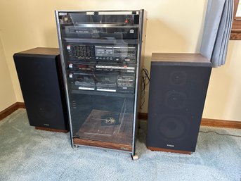 Fisher Speaker System Model DS 810