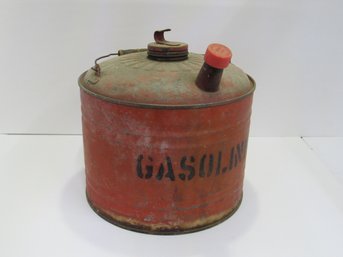 RED VINTAGE GALVANIZED METAL GAS Gasoline CAN WITH WOOD HANDLE Great Patina