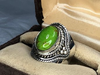 Wonderful Sterling Silver / 925 Ring With Green Turquoise- Very High Polished - Very Pretty Ring - Never Worn