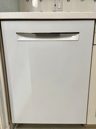 A Bosch Dishwasher - Butlers Pantry - Barely Used