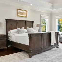 An RH St. James Panel Bed With Footboard - King Size