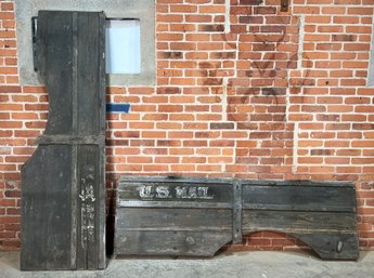 Pair Of Antique US Mail Horse Draw Carriage Or Early Truck Side Side Boards