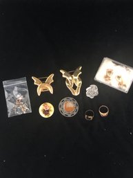 Assorted Vintage Jewelry Collection