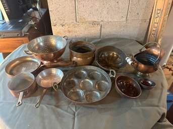 Group Of Copper Bowls/decor