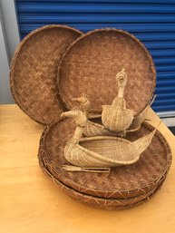 6 Vintage Hand Crafted Wicker Baskets & 3 Ducks