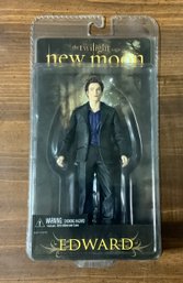 NEW IN BOX Twilight The New Moon Edward Figurine