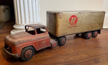 1950's MARX - A&P Super Market Transport Delivery Truck Toy Pressed Steel -Missing Grille