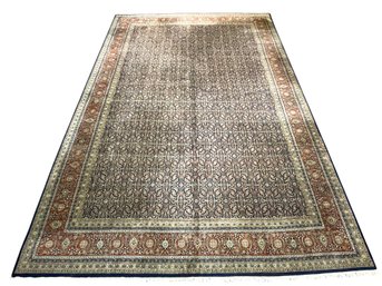 Gorgeous Indo - Herati Room Size Rug 12' X 18'(126). In Good Condition