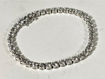 Vintage 925 Sterling Silver Tennis Bracelet Having White Stones 8 1/2'