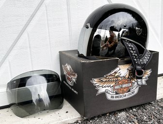 A Harley-Davidson Motorcycle Helmet With Multiple Visors, S, In Original Box