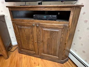 Corner TV Stand