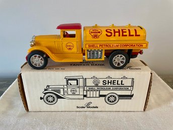 1931 Sterling Shell Tanker Bank (1993), New In Box