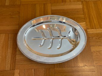 Wm. Rogers Silver Plated Footed Meat Platter #4010