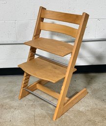 Cool Stokke Tripp  Trapp High Chair ~ Designed By Peter Opsvik ~