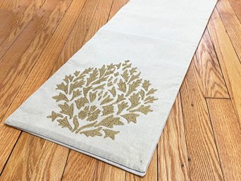 A Vintage Linen Table Runner