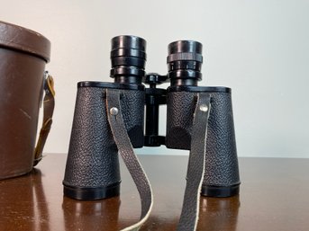 BAUSCH & LOMB Vintage Binoculars In Original Leather Case