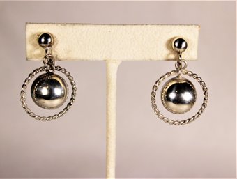 Vintage Sterling Silver Screw Back Earrings Having Ball Deisng