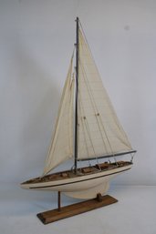 Vintage Model Of The Sailboat Endeavor - White Hull