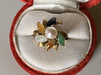 Vintage Mid-Century - Yellow 14K Gold Cocktail Jade Ring From Hilton Fairmont Palace - Mark Hopkins Jewelers