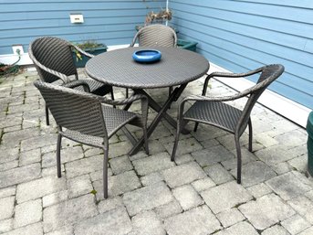 Outdoor Wicker Patio Table By FrontGate And 4 Chair SSet