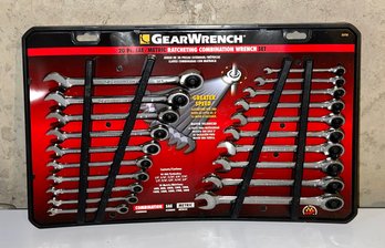 New Gear Wrench 20-Piece SAE/Metric Ratcheting Combination Wrench Set