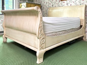 A Vintage Painted Wood Full Size Sleigh Bed 'Legacy' By Ethan Allen