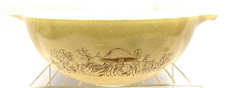 Large Vintage Pyrex 444 Forest Fancies Mushroom Cinerella Bowl