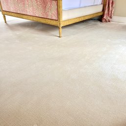 A Beautiful Textured Wool Excellent Quality Wall To Wall Carpet - Creamy
