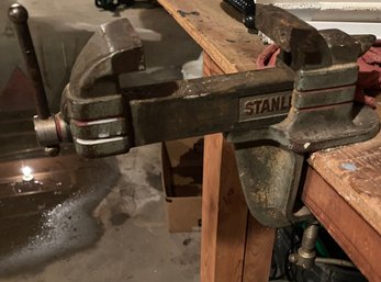 Vintage 1950's Stanley Bench Vise With Horned Anvil