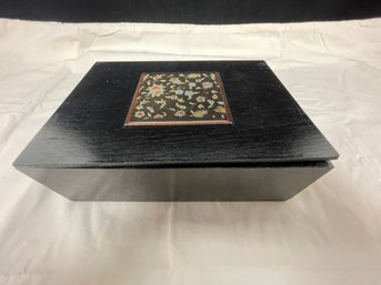 Set Of Japanese Cloisonn Floral Trays In Presentation Box