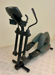 LIFEFITNESS Elliptical From PLANET FITNESS