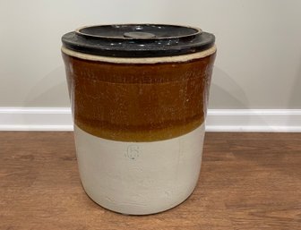 Antique Six Gallon Stoneware Two Tone Crock With Lid
