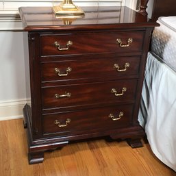 (1 Of 2) Bachelors Chest By HENKEL HARRIS - End Table - Night Stand - Accent Piece - Can Be Used Anywhere !