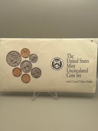 Beautiful 1992 United States Mint Set