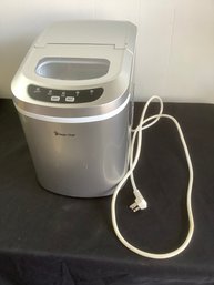 Magic Chef Ice Maker