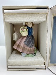 Lladro Girl With Flowers Figurine, New In Box