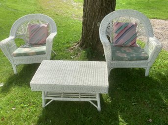 White Wicker Arm Chairs And Coffee Table