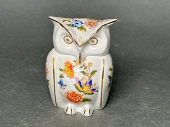 Vintage Aynsley Owl Keepsake