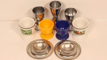 COLLECTION OF VINTAGE & MID CENTURY MODERN EGG CUPS