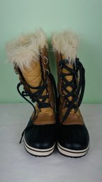 Sorel Women's Boots - Size 4