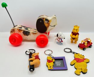 Vintage Fisher Price Little Snoopy Rolling Toy, Snoopy Figurines & Winnie The Pooh Keychains