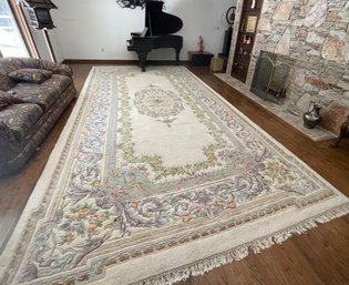 Palatial Room Size Hand Woven Wool Oriental Rug 20 Ft X 10 FT (LR)