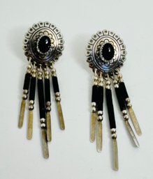 VINTAGE SIGNED QT NATIVE AMERICAN STERLING SILVER BLACK ONYX DANGLE EARRINGS