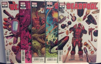 Lot Of 4 Marvel Comics Deadpool Comic Books - L