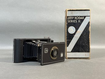 Vintage Kodak Jiffy Camera With Original Box, 1937