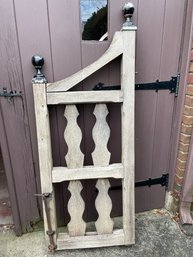 Vintage Arts And Crafts Heavy Duty Outdoor Gate . 1 Of 4 (A)