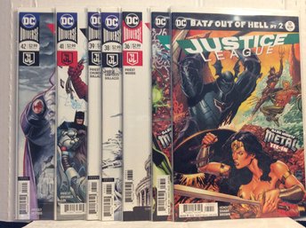 Lot Of 7 DC Universe Justice League Comic Books - L