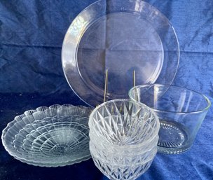 Glass Set 4 Small Matching Bowls Pie Plate 2 Pressed Bowls And One Serving Bowl