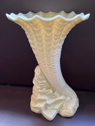 Belleek Irish Pottery Cornucopia Horn Trumpet Shell Vase